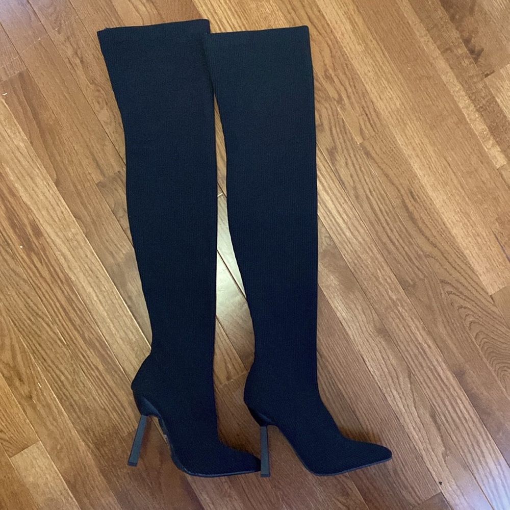 FOREVER 21 Over-the-Knee Stiletto Sock Boots Black Point Toe Women’s size 7